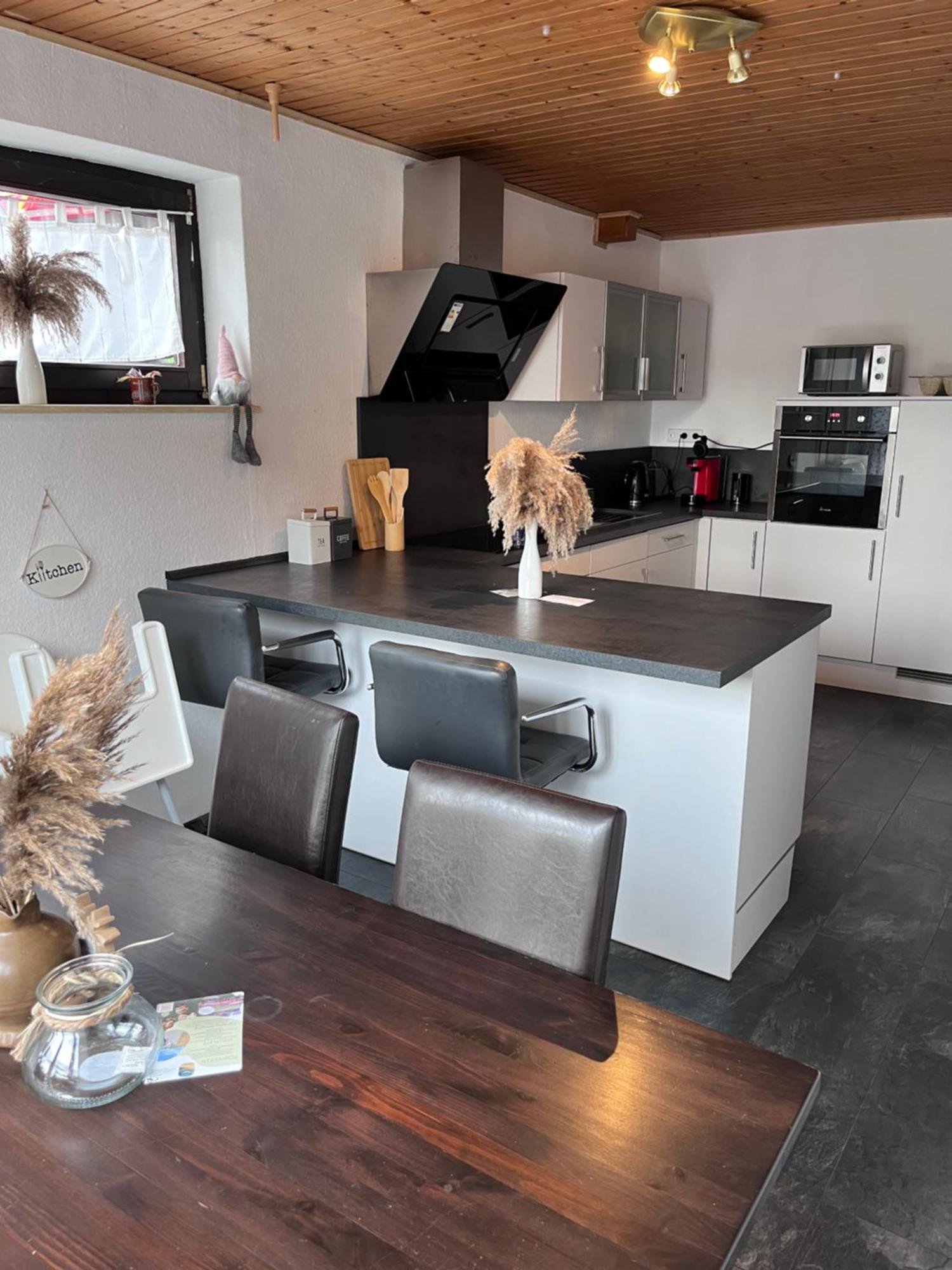Ferienwohnung Beim Pferdehof Нойенштайн Экстерьер фото
